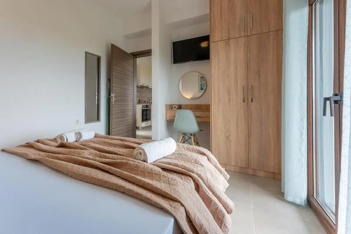 בית נופש הוילה קריופיגי Stylish Bedsit Getaway At Kriopighi